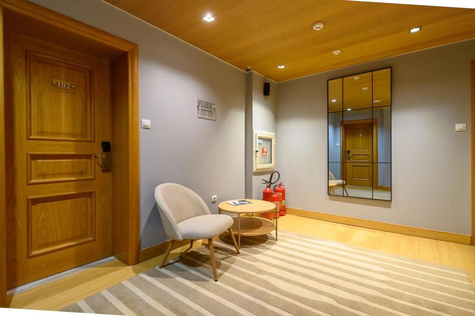 The Lodge Hotel بوروفتس المظهر الخارجي الصورة